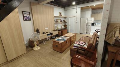 ขาย - ขาย ทาวน์เฮ้าส์ใกล้รถไฟฟ้า หมู่บ้านประชากรไทย ลาดพร้าว 93, กรุงเทพ