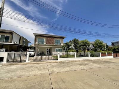 ขาย - The Pana Petchkasem-Sai 3 : เดอะ พณา เพชรเกษม-สาย 3, กรุงเทพ