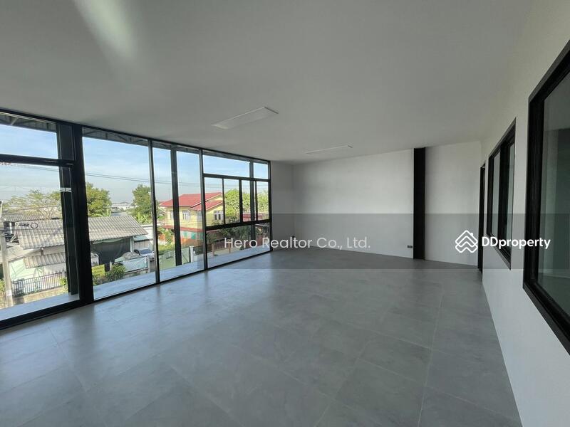 For Rent - For Rent Samut Prakan Warehouse Pracha Uthit Phra Samut Chedi BRE25640, Samut Prakan