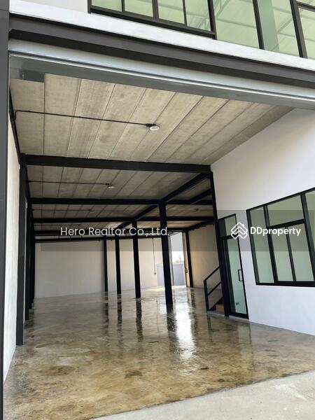 For Rent - For Rent Samut Prakan Warehouse Pracha Uthit Phra Samut Chedi BRE25640, Samut Prakan