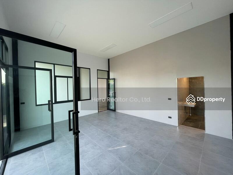 For Rent - For Rent Samut Prakan Warehouse Pracha Uthit Phra Samut Chedi BRE25640, Samut Prakan