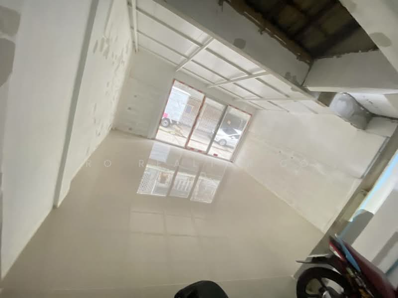 For Rent Town House For Commercial Sukhumvit BTS Phrom Phong BRE23400, Bangkok, Khong Tan, Khlong Toei, Bangkok, , 200 sqm, Shophouse For Rent, by Hero Realtor Co., Ltd., 60136055 - DDproperty.com