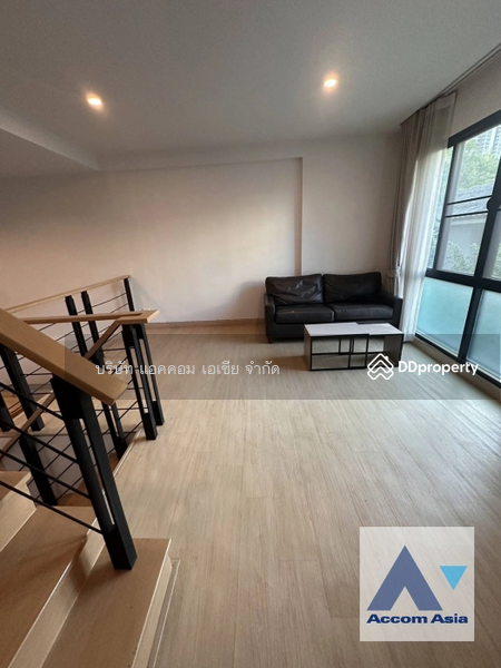 For Rent - 3 Bedrooms House for Rent in Sathorn, Bangkok near BTS Chong Nonsi, Bangkok