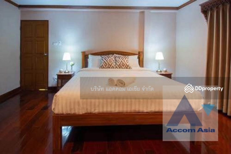 For Rent - Newly renovated Warm Thai-style house with garden and pool in Sathorn, Bangkok