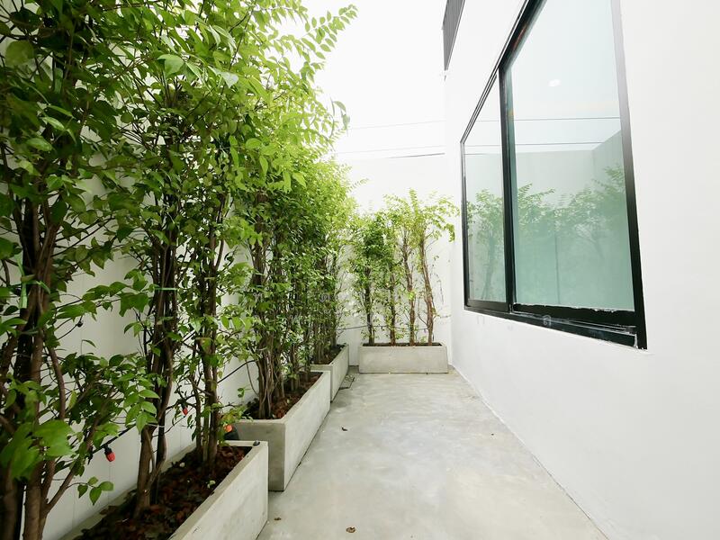 ขาย - โฮมออฟฟิศ 3 ชั้น คู้บอน 27, กรุงเทพ