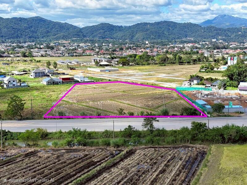 ขาย - ที่ดินติดถนนบายพาสแม่สาย [ 10 ไร่ ] ห่างแยกไฟแดงวัลณี 210 ม., เชียงราย