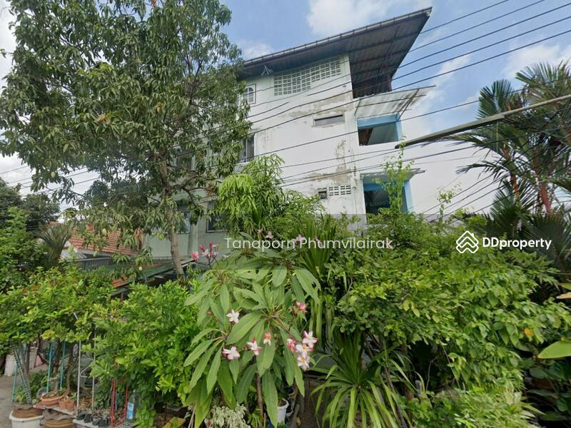 For Sale - 9-Bedroom House, Bangkok