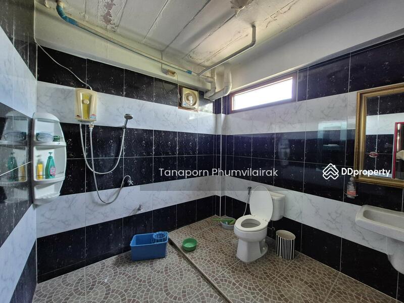 For Sale - 9-Bedroom House, Bangkok