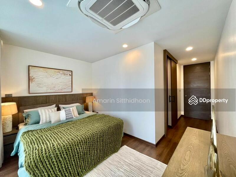 For Rent - Townhouse in Heart of CBD, Bangkok