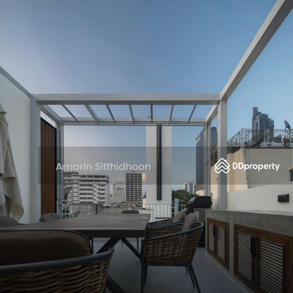 For Rent - Townhouse in Heart of CBD, Bangkok