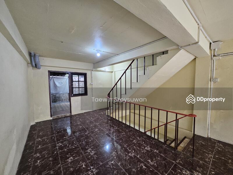 For Rent - For Rent 4-story house with rooftop, near MRT Tao Poon, Bangkok