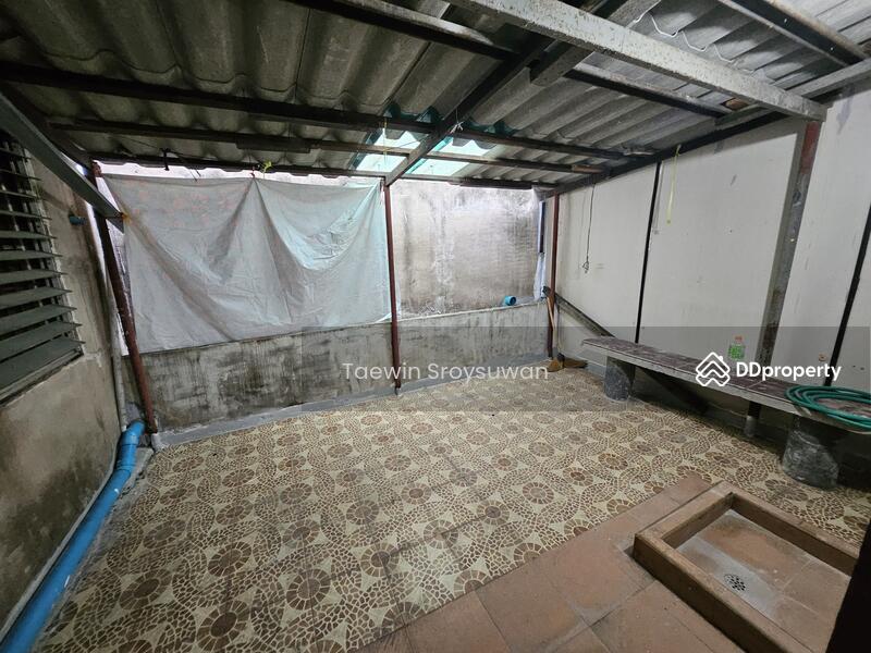 For Rent - For Rent 4-story house with rooftop, near MRT Tao Poon, Bangkok