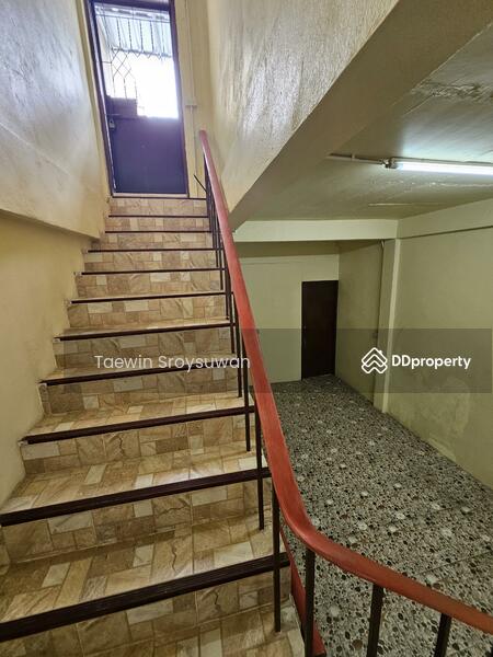 For Rent - For Rent 4-story house with rooftop, near MRT Tao Poon, Bangkok