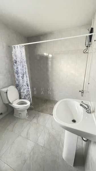 ให้เช่าบ้านเดี่ยวประชาราษฎร์บำเพ็ญ2ชั้น50ตร.ว4นอน2น้ำแอร์5เครื่องจอดรถ2คันใกล้MRTห้วยขวาง1.5กม35000บ, Bangkok, ประชาราษฎร์บำเพ็ญ, Huai Khwang, Huai Khwang, Bangkok, 3 Bedrooms, 200 sqm, Single Detached House For Rent, by Khun Aranya, 60137412 - DDproperty.com