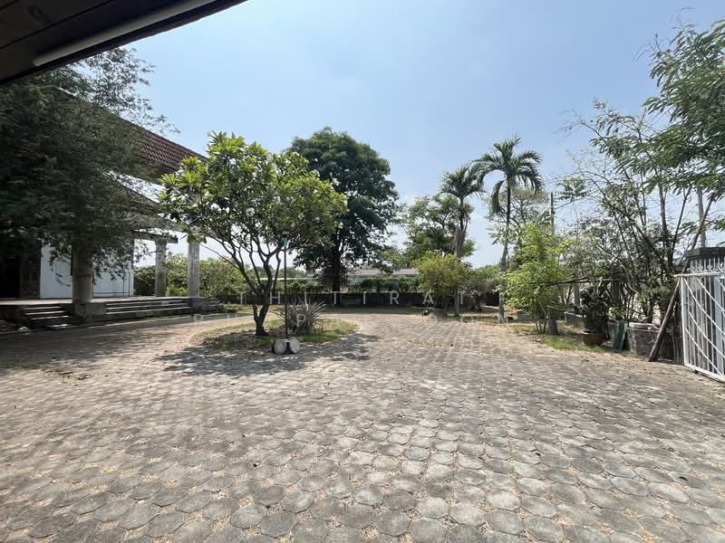 ขาย - ขายที่ดินพร้อมบ้าน วิวสนามกอล์ฟ ใจกลางเมืองเอก ใกล้รถไฟฟ้าสายสีแดง, ปทุมธานี