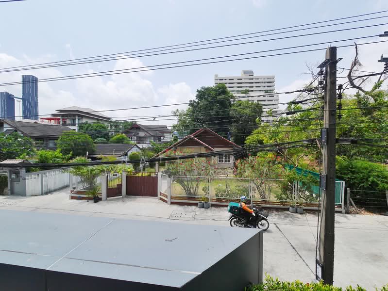 ให้เช่า - DEFINE by Mayfair Sukhumvit 50 : ดีฟายน์ บาย เมแฟร์ สุขุมวิท 50, กรุงเทพ
