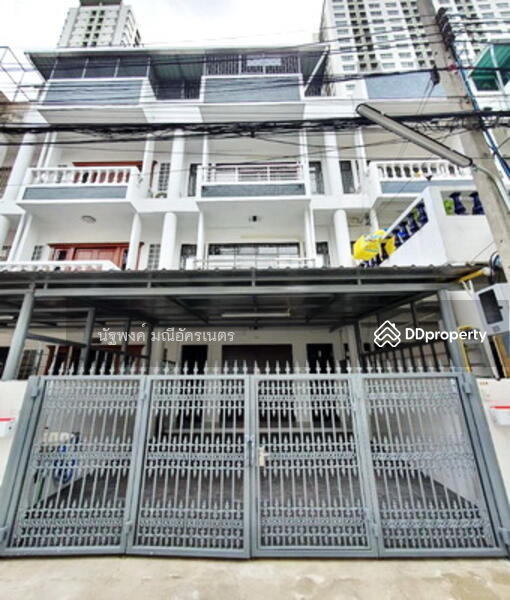 For Rent - Townhome Borommaratchachonni Road, Bangkok