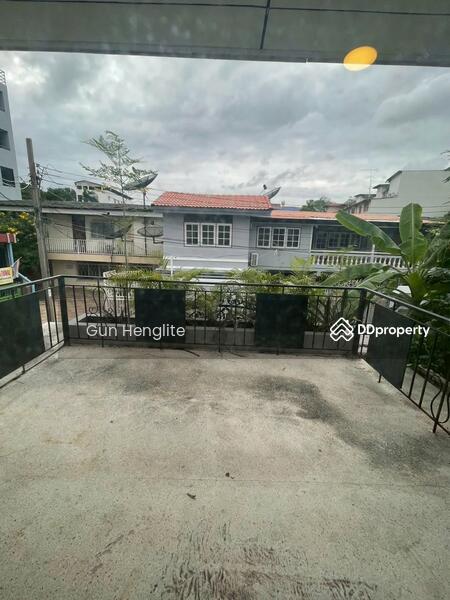 For Rent - 4-Bedroom House, Bangkok