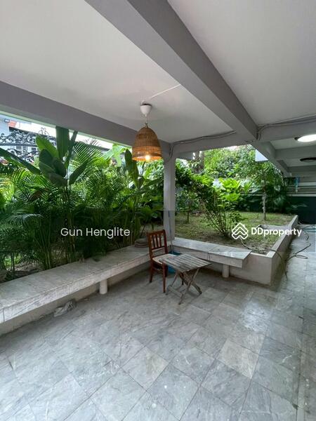 For Rent - 4-Bedroom House, Bangkok