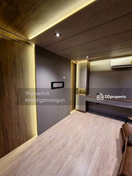 For Sale - 3-Bedroom Townhouse, Bangkok