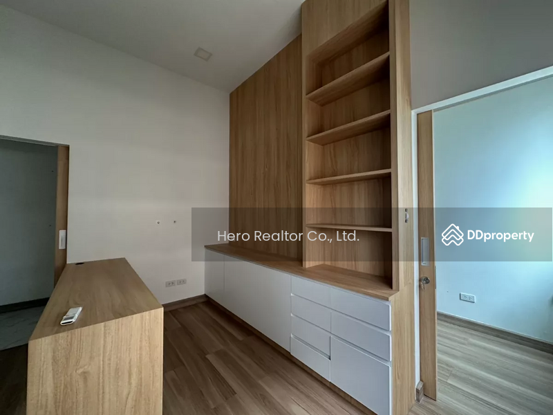 For Rent - For Rent Bangkok Retail Space Sukhumvit Phra Khanong BTS Punnawithi BRE25178, Bangkok