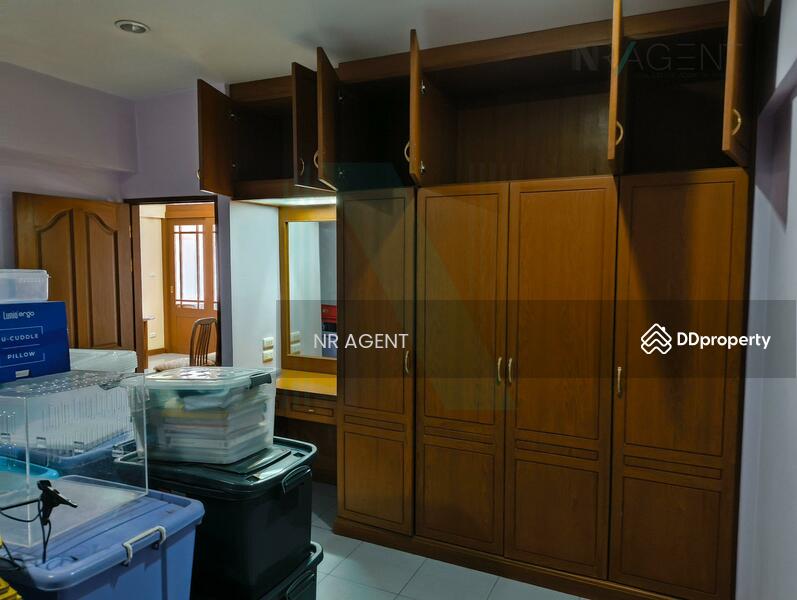 ขาย - Merlin Tower : เมอร์ลินทาวเวอร์, กรุงเทพ