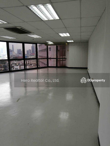 For Rent - For Rent Bangkok Office Space on Rama 4 Road near MRT Hua Lamphong in Bang Rak BRE20370, Bangkok