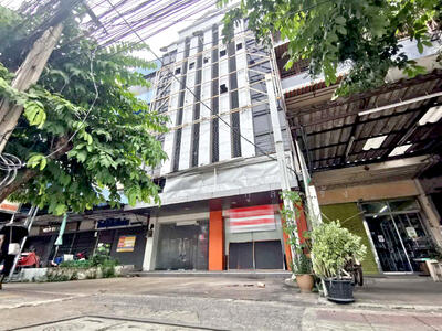 ขาย - สำนักงาน รามอินทรา กม.7, กรุงเทพ