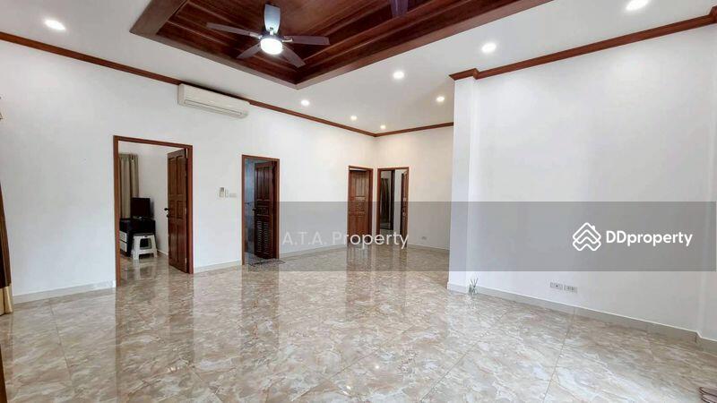 For Sale - Pool Villa House Pattaya Jomtien, Chon Buri