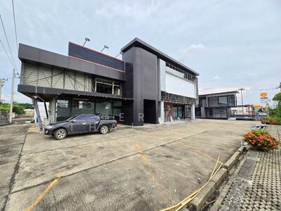 ขาย - ขายโชว์รูม ติดโลตัสท่าทอง พิษณุโลก บนที่ดิน 4 ไร่กว่า, พิษณุโลก