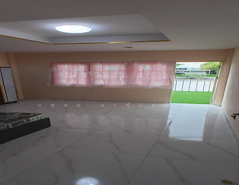 ลดโหด2แสนขายทาวโฮมBTSสถานีแยกบางพลูเ5ห้องนอน3ชั้นใกล้ถนนรัตนาธิเบศ, นนทบุรี, 212 21วา3ชั้น5ห้องนอนเฟอร์ใหม่ทั้งหลัง, ไทรม้า, เมืองนนทบุรี, นนทบุรี, 147 ตร.ม., ทาวน์เฮ้าส์ ขาย, โดย นพดล นวพันธ์พิมล, 60138942 - DDproperty.com