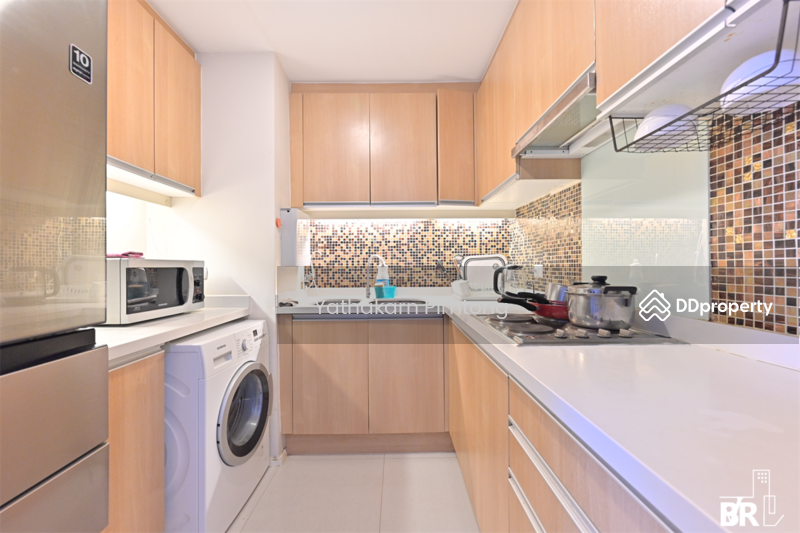 For Rent - Villa Asoke, Bangkok