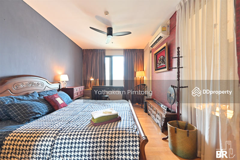 For Rent - Villa Asoke, Bangkok