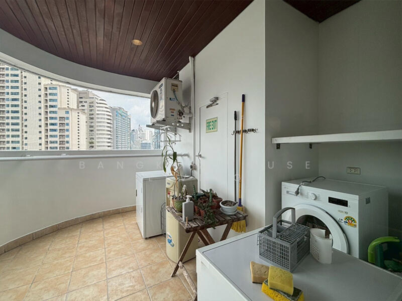 Sachayan Court, Bangkok, Soi Sukhumvit 20, Khlong Toei, Bangkok, 3 Bedrooms, 350 sqm, Condo For Rent, by Bangkok House Living, 60139760 - DDproperty.com
