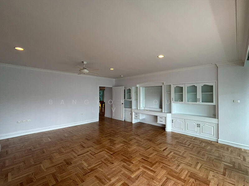 Sachayan Court, Bangkok, Soi Sukhumvit 20, Khlong Toei, Bangkok, 3 Bedrooms, 350 sqm, Condo For Rent, by Bangkok House Living, 60139760 - DDproperty.com