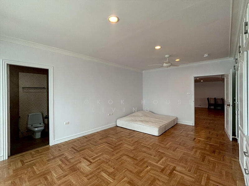 Sachayan Court, Bangkok, Soi Sukhumvit 20, Khlong Toei, Bangkok, 3 Bedrooms, 350 sqm, Condo For Rent, by Bangkok House Living, 60139760 - DDproperty.com