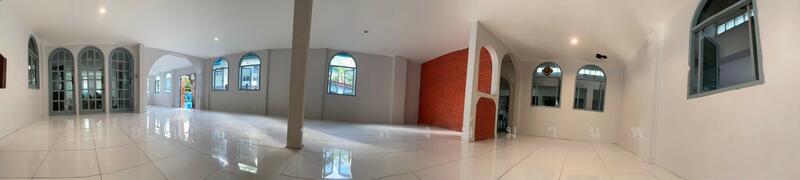 ขาย - บ้านพร้อมที่ดิน 167 ตรว. ซอยสุขุมวิท 101 (ปุณวิถี 30/วชิรธรรมสาธิต 25), กรุงเทพ