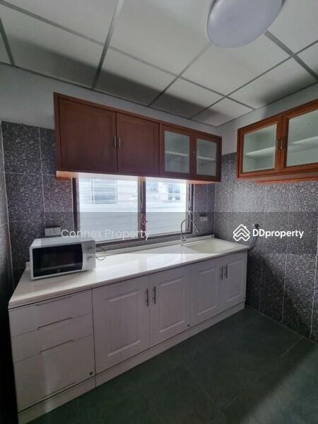 For Rent - The Royal Maneeya, Bangkok