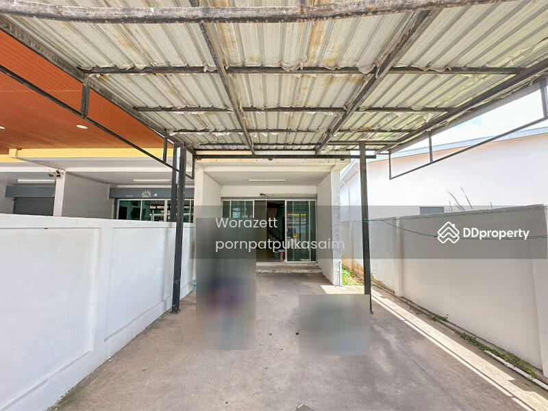 For Sale - Commercial Building on Main Road, Krathum Baen, Samut Sakhon, Samut Sakhon