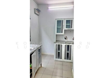 ขาย - The O Zone Petchkasem 53 : ดิ โอโซน เพชรเกษม 53, กรุงเทพ