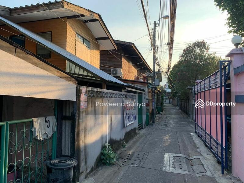 For Sale - 2-Bedroom House, Bangkok