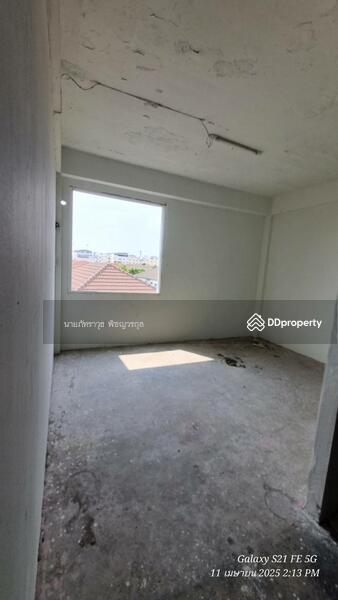 For Sale - Grace land &quot;Invest Early! 3-Storey Commercial Building in Bang Krang, Nonthaburi, Nonthaburi