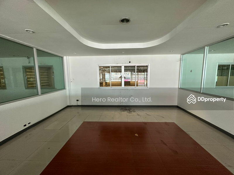 For Rent - For Rent Pathum Thani Car Showroom Lam Luk Ka BRE22020, Pathum Thani