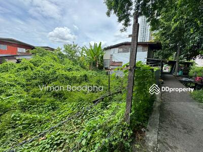 ขาย - บ้านพร้อมที่ดิน เตาปูน, กรุงเทพ