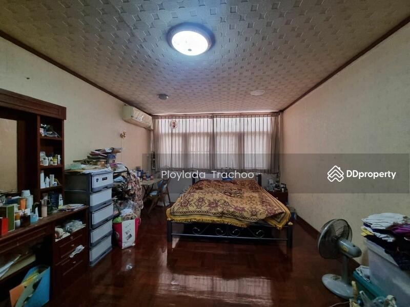 For Sale - 3-Bedroom Townhouse, Bangkok