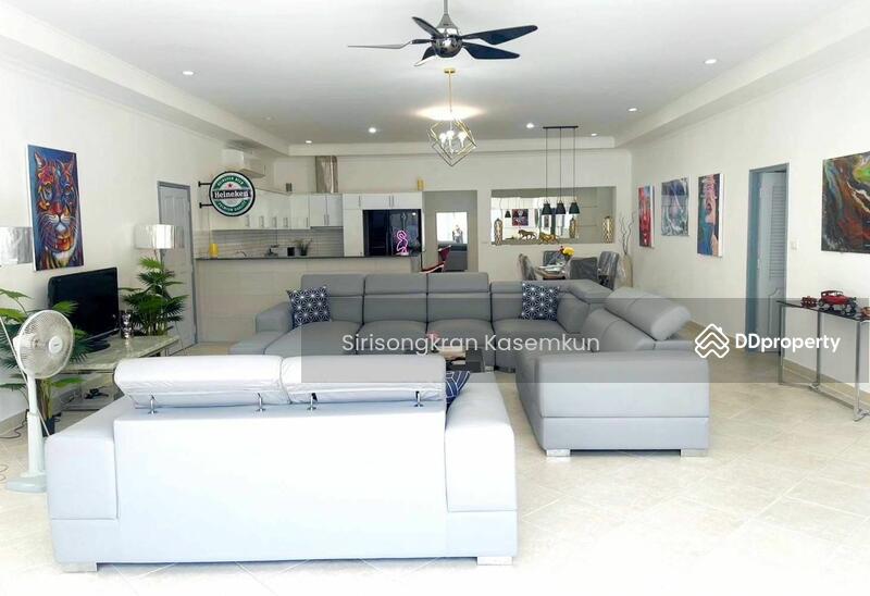 For Sale - Majestic Residence Pratumnak, Chon Buri