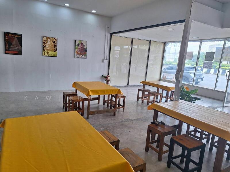 For Rent - Kaset Nawamin two commercial unit for rent, Bangkok