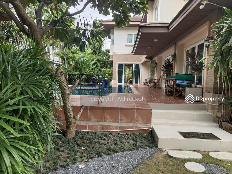 ให้เช่า - 5-Br House near ARL Ramkhamhaeng, กรุงเทพ