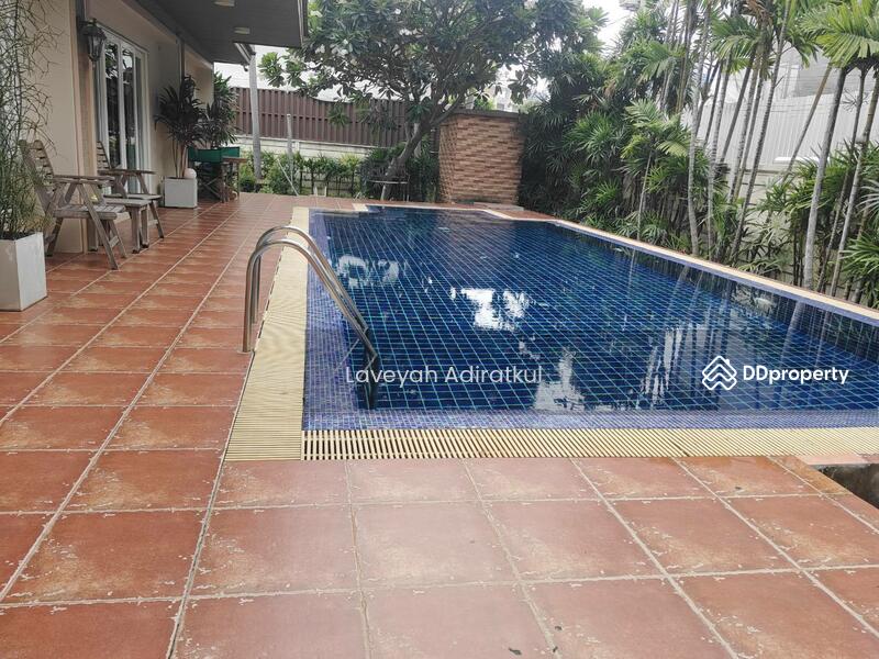 ให้เช่า - 5-Br House near ARL Ramkhamhaeng, กรุงเทพ