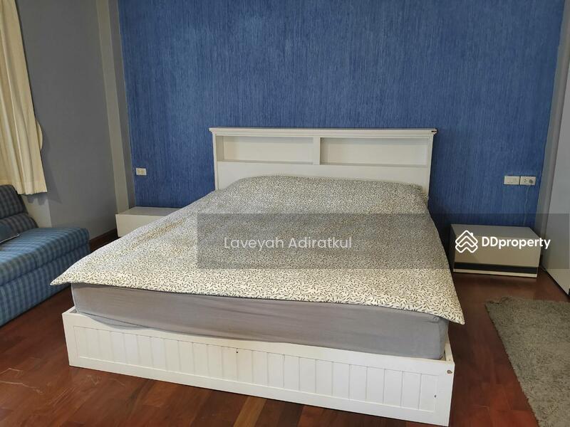 For Rent - 5-Br House near ARL Ramkhamhaeng, Bangkok